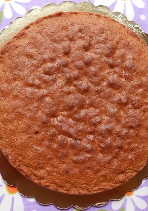 Foto di Torta agli amaretti con pezzetti di cioccolato