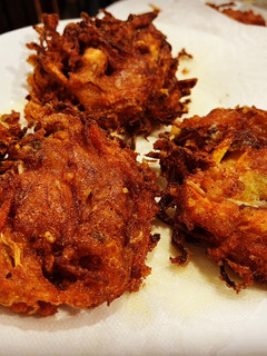 A picture of Crispy Veggie and Shrimp Okoy (Fritter).