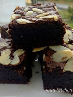 Foto resep Shiny crust brownies|fudgy