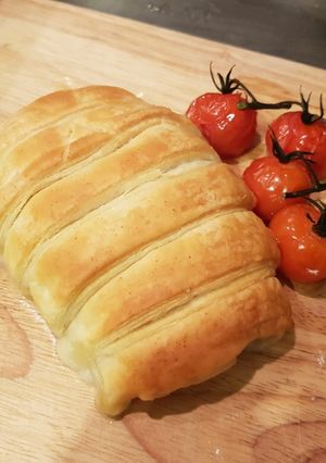 A picture of Flaky Pastry Pesto Chicken.