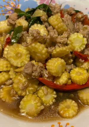 รูปของ กะเพราข้าวโพดอ่อน 🌽