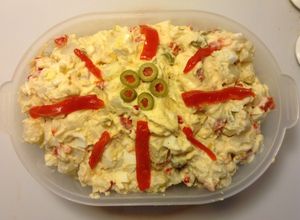 Una foto de Ensalada boricua de papa