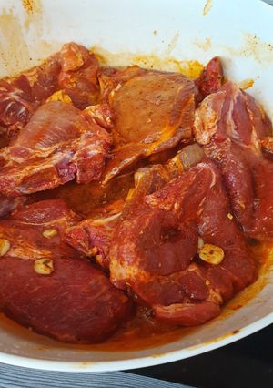 O poză a rețetei Ceafă de porc marinată în bere.
