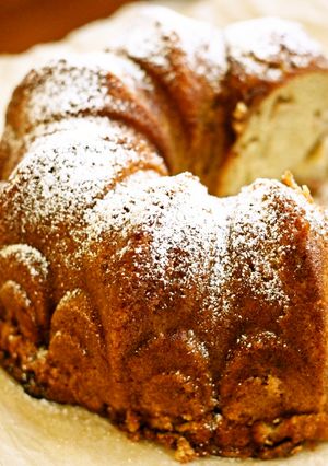 A picture of Italian Mom's Flavor: Bundt Apple Cake.