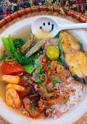 Hình của món Bánh đa hải sản.