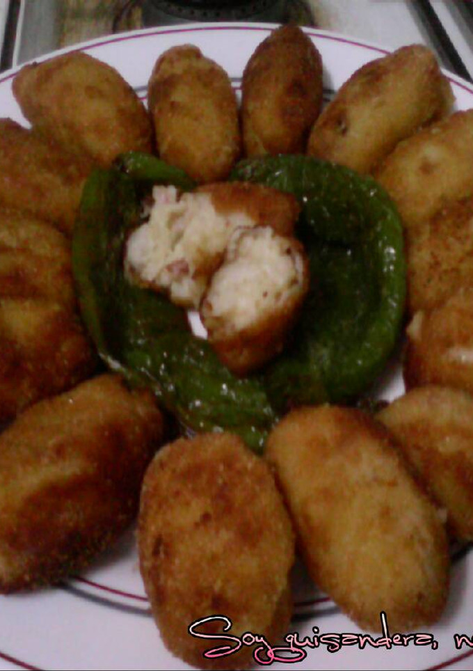 Una foto de Croquetas de jamón serrano y queso gorgonzola, sin lactosa