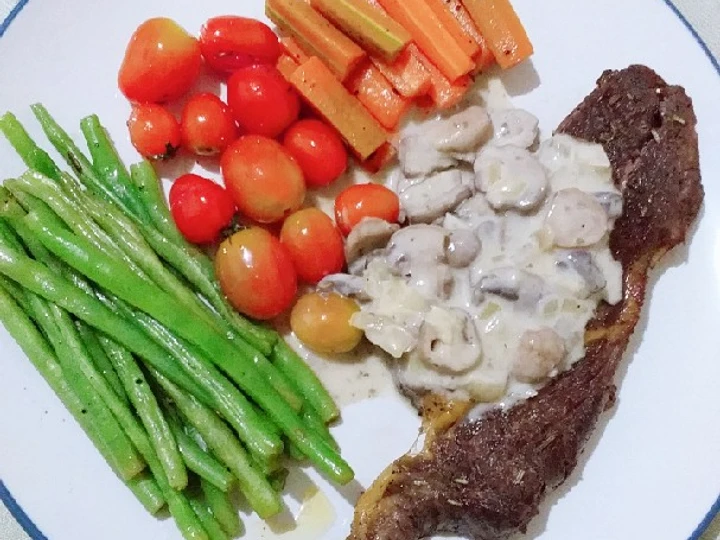 Cara Gampang Membuat Resep Beef Steak saus jamur putih yang Enak Banget Anti Ribet, Mantap Sekali
