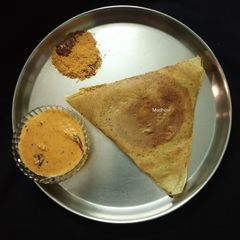 A picture of Moong dal dosa.
