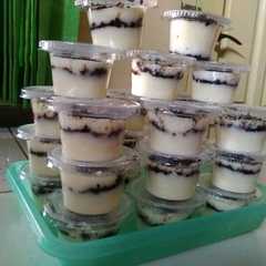 รูปของ Puding Cheese Cake Oreo versi Ekonomis