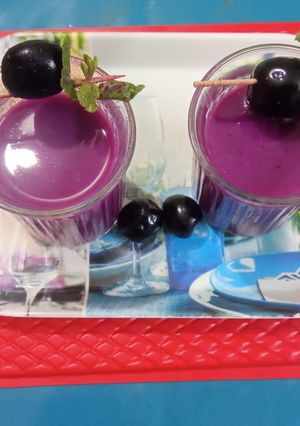 જાંબુ શોર્ટ્સ (Jamun Shots Recipe In Gujarati) રેસીપી મુખ્ય ફોટો