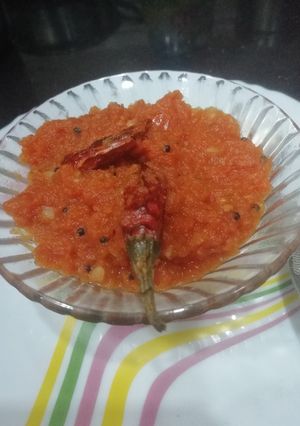 A picture of Onion Tomato Chutney.