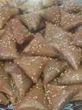Briwat de cacahuetes y Sésamo / comida de Marruecos