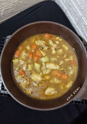 Foto resep Kari Ayam ala Jepang tanpa Santan (menggunakan bumbu instan)