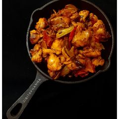 A picture of Gorkhey Achaar style Lat Pat Chicken / Mishmash Chicken.