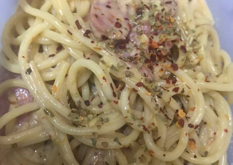 Resep Spaghetti Carbonara creamy by amira Anti Gagal