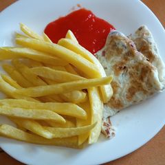Chips mayai A picture of Chips mayai.
