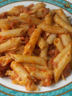 Una foto de Macarrones con chorizo