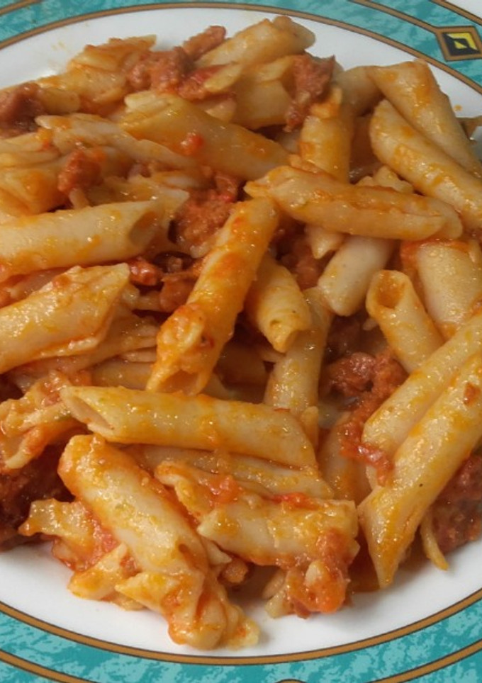 Una foto de Macarrones con chorizo