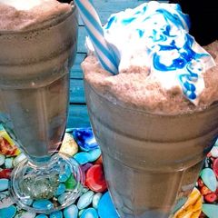 Oreo Milk Shake #ramadankitayari A picture of Oreo Milk Shake #ramadankitayari.