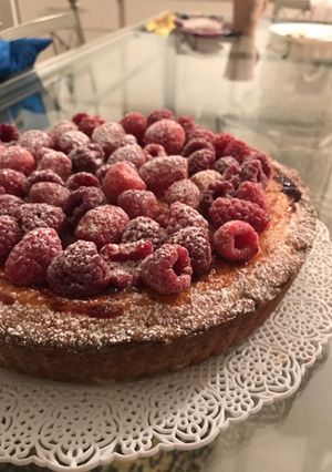 Una foto de Cheesecake de frutilla y frambuesa