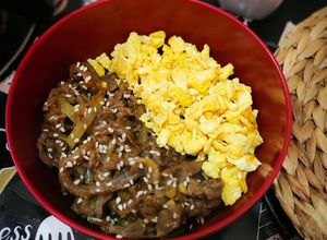 Foto resep 264. Beef Bowl Yoshinoya / Gyudon