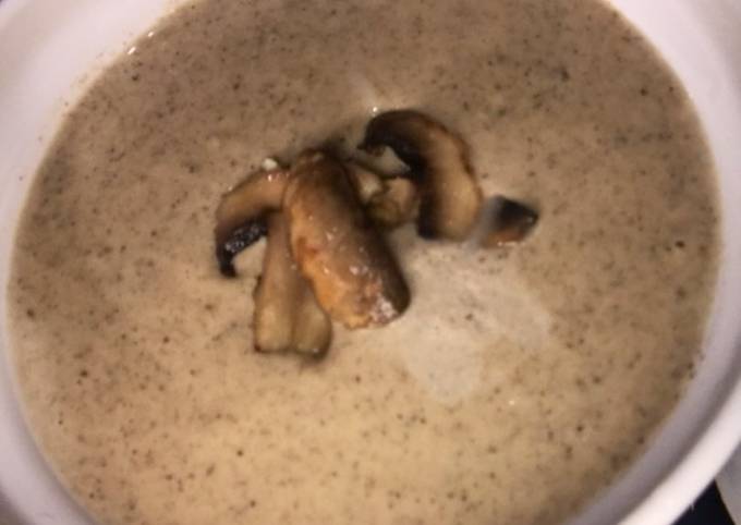 How to Prepare Appetizing Mushroom Creamy Soup