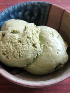 A picture of Matcha Ice Cream.