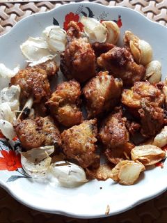 Foto resep Ayam Goreng Bawang Putih (khas Batam)