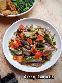 Foto resep Oseng Ikan Asin