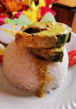 সরষে ইলিশ (sorshe ilish recipe in bengali) রেসিপির প্রধান ছবি