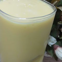 A picture of Mango milkshake.