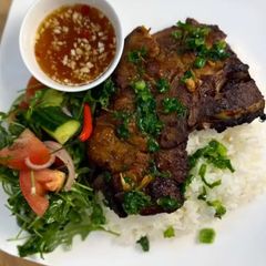 A picture of Vietnamese Grilled Lemongrass Pork-chop - Sườn Nướng Xã Ớt.