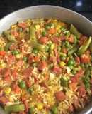 Arroz con chistorras y chorizo (o salchichas)