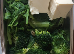 快煮鍋煮燙青菜 的食譜成品照片