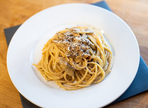 A picture of Porcini cream pasta.