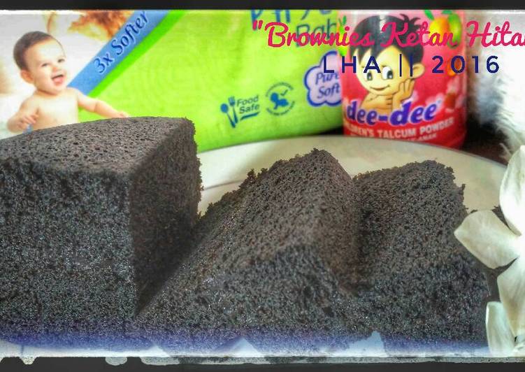 Simple Way to Prepare Quick Brownies Ketan Hitam (Bronketem)