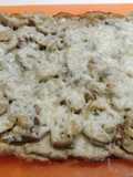 Pizza Champiñón con base de pollo