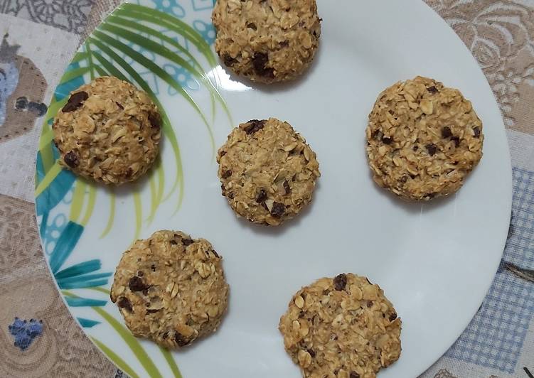 Biscotti avena, nocciole e cioccolato fondente