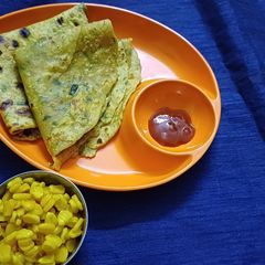 A picture of Cabbage paratha.