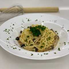รูปของ Pasta Mushroom Alfredo