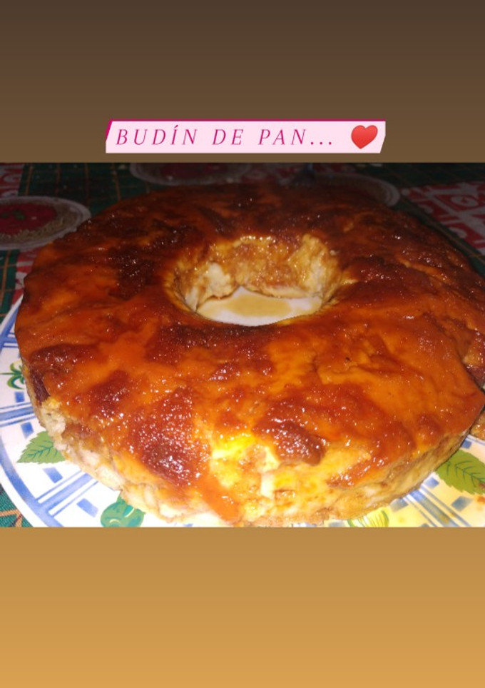 Una foto de Budín de pan... ♥️👩🏻‍🍳