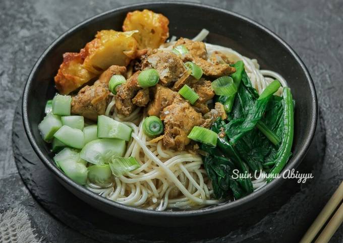 Standar Cara mudah bikin Mie Ayam Solo ter-Enak dijamin sempurna