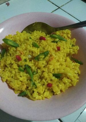 Foto resep Nasi Goreng Kunyit Ala Mawar
