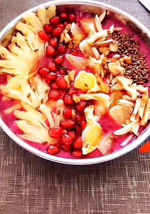 A picture of Dragon Fruit Smoothie.
