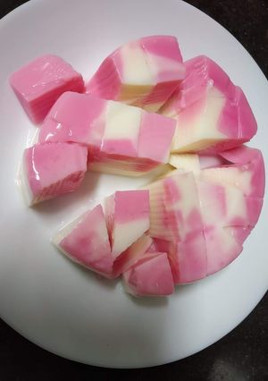 A picture of China grass/agar agar.
