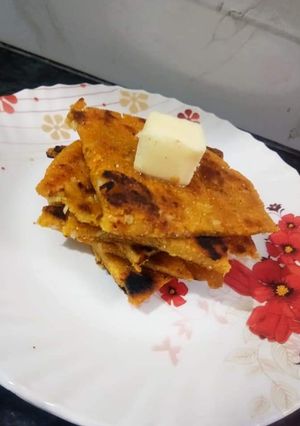 A picture of Leftover dal makai roti.