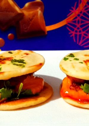 A picture of Grilled Mini Kulcha Burger.