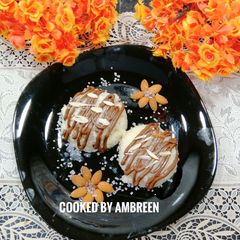 A picture of Eggless Cup Cake in Microwave.