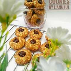 A picture of Thumbprint Cookies.