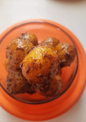A picture of Fried Amla.